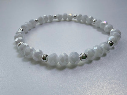 Shimmering Snow Bracelet