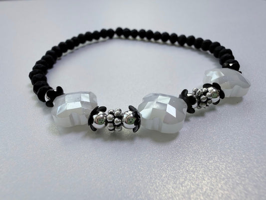 Black & White Clover Trio Bracelet