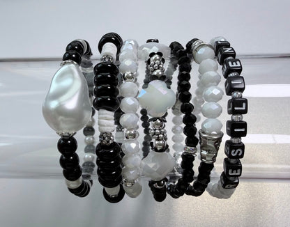 Black & White Shell Heshi Bracelet