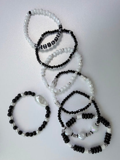 Black & White Baroque Pearl Bracelet
